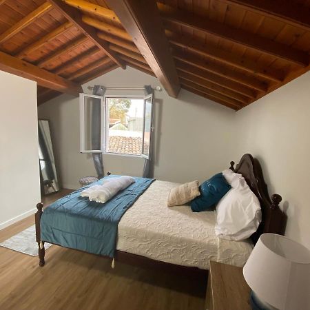 Casa Da Ribeira - Mosteiros Моштейруш Экстерьер фото