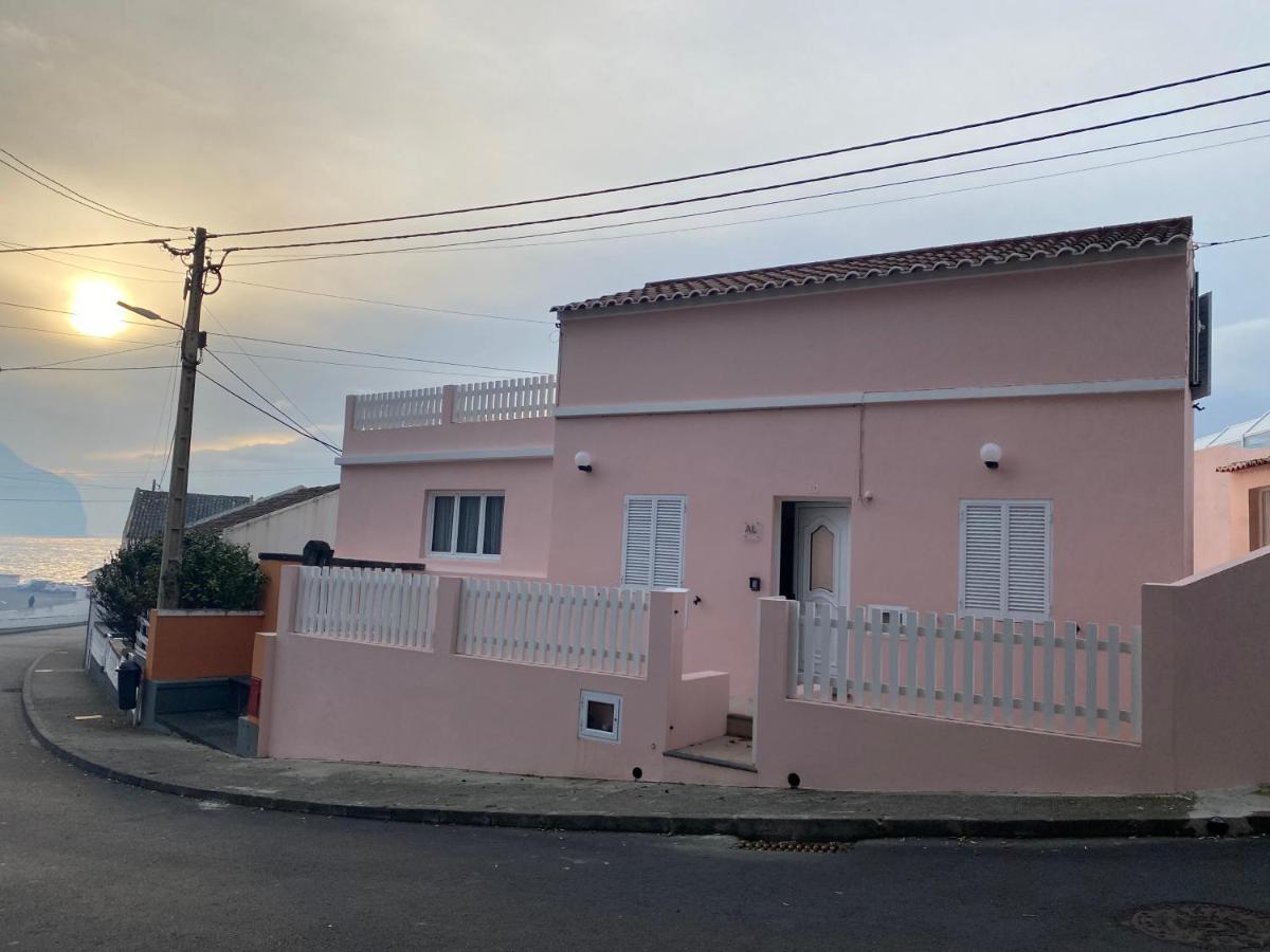 Casa Da Ribeira - Mosteiros Моштейруш Экстерьер фото