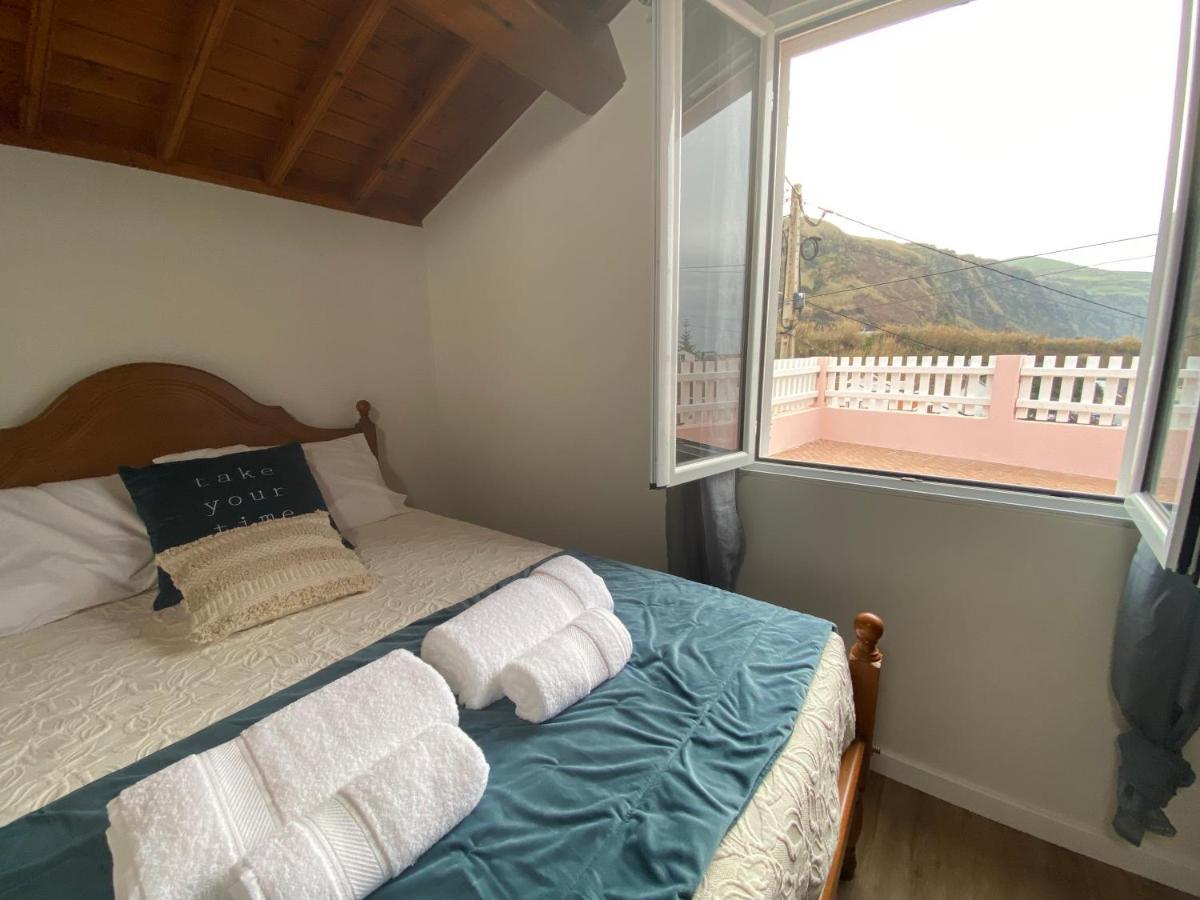 Casa Da Ribeira - Mosteiros Моштейруш Экстерьер фото